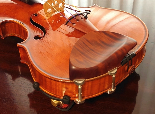 ハイテカタイプ